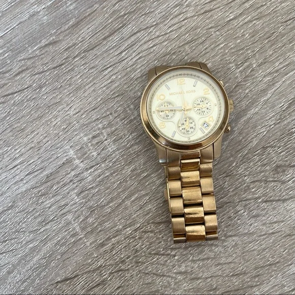 Used Michael Kors Women\'s MK5055 Runway Chronograph Watch Michael Kors | Accessories | Michael Kors Womens Mk555  main image 2